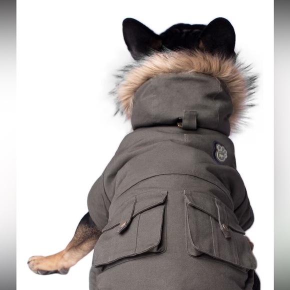 Canada Pooch Alaskan Army Premium Faux Down Insulated Coat NWT - Picture 2 of 9